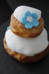 religieuse à la vanille